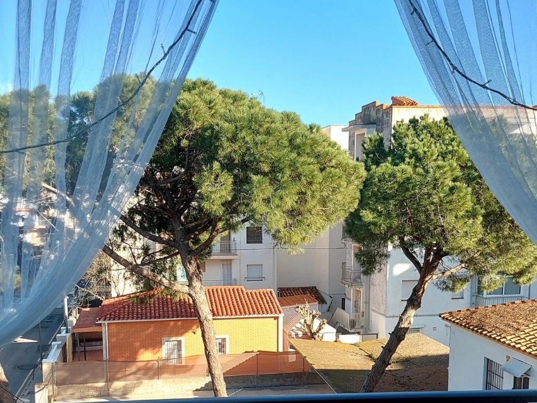 Sol Marina Apartment ซาลอว์ ภายนอก รูปภาพ